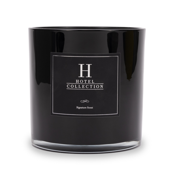 Deluxe Black Velve Candle